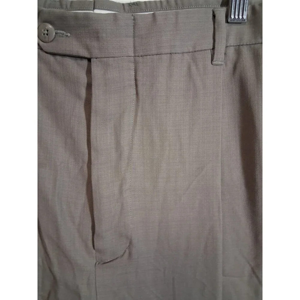 Claiborne Pleated Dress Pants Business Casual Office Slacks Trousers Beige 36x29